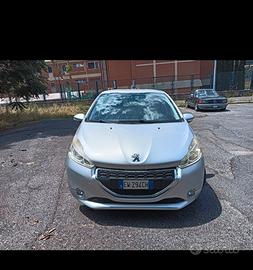 Peugeot 208 GPL - Pronta all'uso 