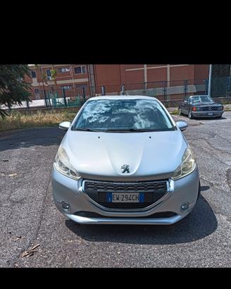 Peugeot 208 GPL - Pronta all'uso 