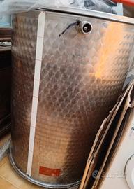 Botte in acciaio inox 500 litri con rubinetto e co