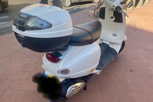 Vespa ET4 piaggio 150cc