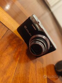 Casio Exilim EX-H5 12.1MP Zoom 10x NUOVA Mai Usata