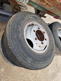 4 gomme 7.50 r 16 per camioncino