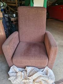 Poltrona reclinabile elettricamente