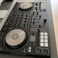 Native Instruments Traktor Kontrol S4 MK3 controll