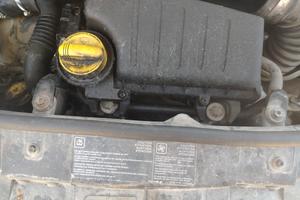  Opel vivaro a diesel 