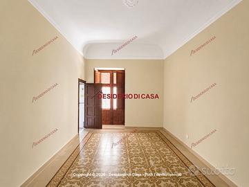 Casa, Termini Imerese.