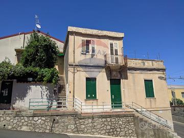 Casa Semindipendente - Santa Teresa di Riva