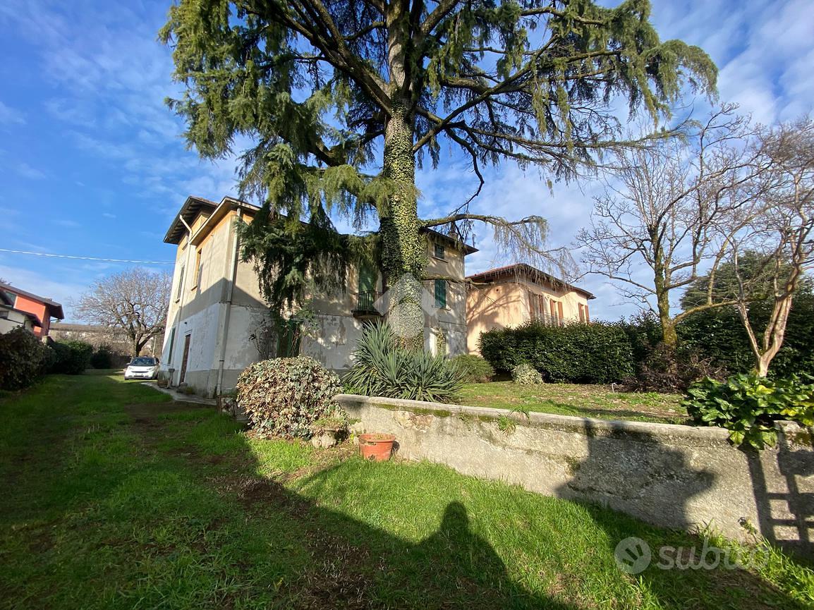 VILLA SINGOLA A BERGAMO