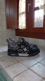 Scarpe Louis Vuitton x Swarovski 