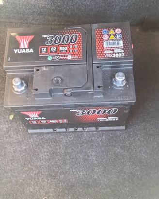 Batteria Auto Yuasa 3000
