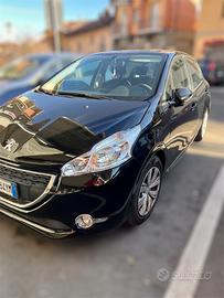 2013 Peugeot 208