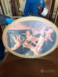 Quadretto ovale con angioletti