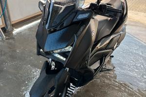 X max 300