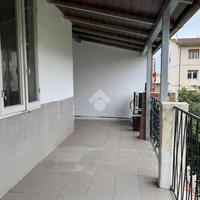 3 LOCALI A CHIESINA UZZANESE