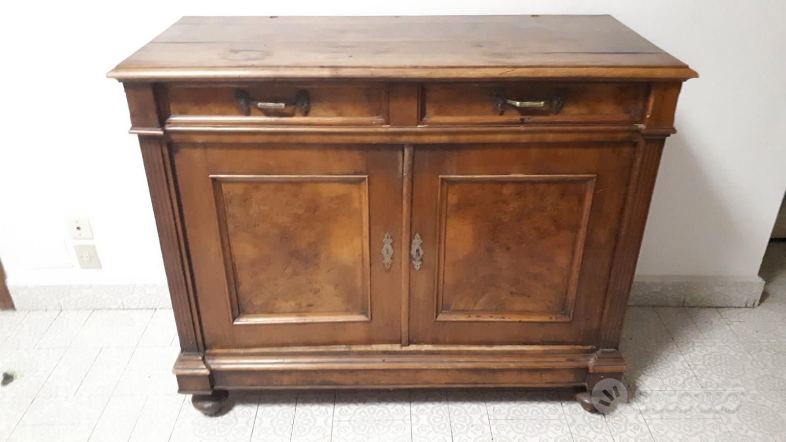 antica credenza in arte povere Arredamento e Casalinghi In vendita a Como