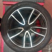 Cerchi in lega da 17 con gomme estive 205/55r17