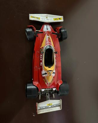 Ferrari 312 T2 F1 Burago scala 1:14