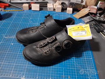 Scarpe Shimano XC7 42.5 wide