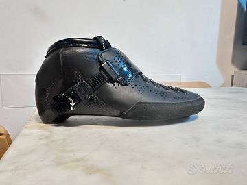 Scarpa pattinaggio corsa