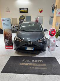Toyota Aygo 1.0 VVT-i 72 CV 5 porte x-cite (motore