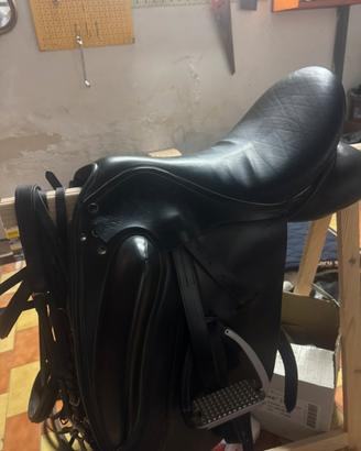 sella dressage misura 17 equitazione