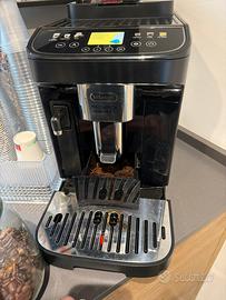 Macchina caffè DeLONGHI