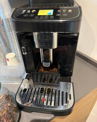 Macchina caffè DeLONGHI