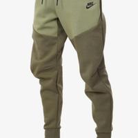 Pantaloni Nike tech fleece taglia M