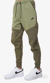Pantaloni Nike tech fleece taglia M