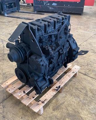 MOTORE VM 4 cilindri per CARRARO 7400