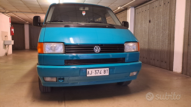 Volkswagen Caravelle Gl