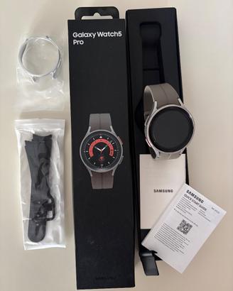 Samsung Galaxy Watch 5 pro VERSIONE TITANIUM nuovo