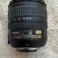 Nikon AF-S NIKKOR 18-70mm f/3.5-4.5G ED.