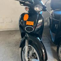 Piaggio Scarabeo 50 2t