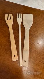 mestoli nuovi in legno