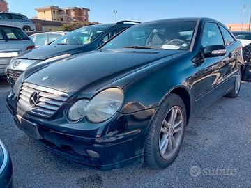RICAMBI MERCEDES C220 CDI SPORTCOUPE' ANNO 2001