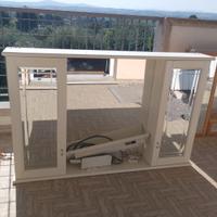 Specchiera con mobile bagno