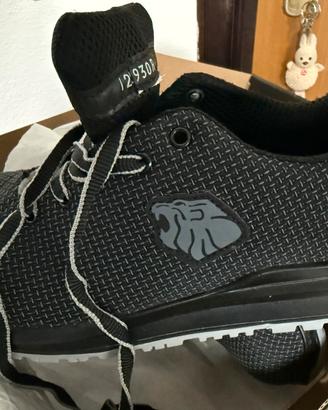 Scarpe da lavoro antifortunistca