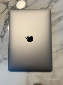 Macbook air retina 13-inch 2019