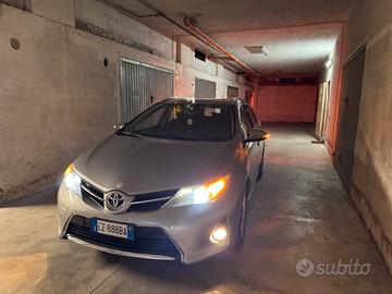 Toyota auris 2013 diesel