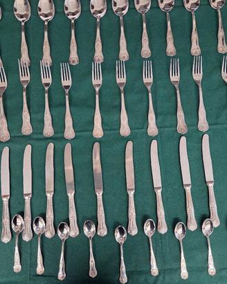 Servizio 51 pezzi posate bagnate in argento 800