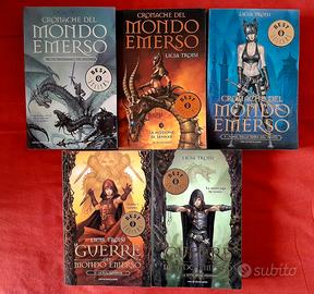 Lotto di 5 libri di Licia Troisi