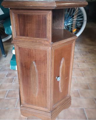 porta telefono di forma esagonale