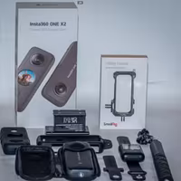 Insta360 x2 più diversi accessori nuovi