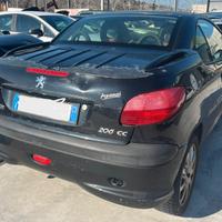 PEUGEOT 206 CC per ricambi usati