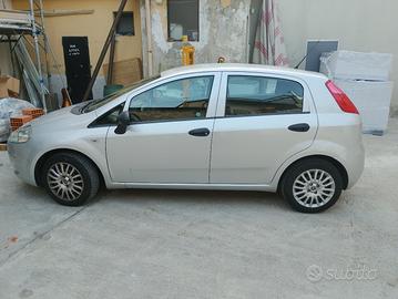 fiat punto 