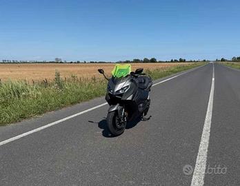 Tmax 560 2025 new model