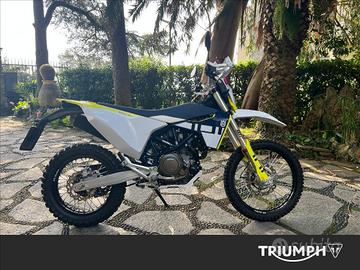 HUSQVARNA Enduro 701 4T