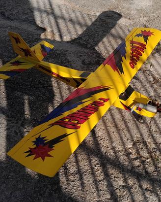 modellino aereo trainer ala alta