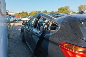 BMW X1 INCIDENTATA